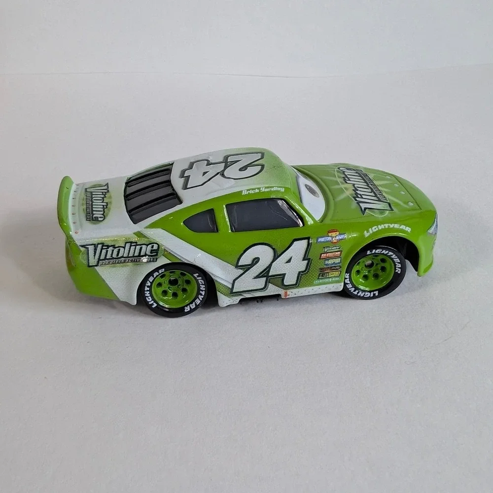 Disney Pixar Cars Mattel Brick Yardley Vitoline 24 Next Gen Diecast Car Green